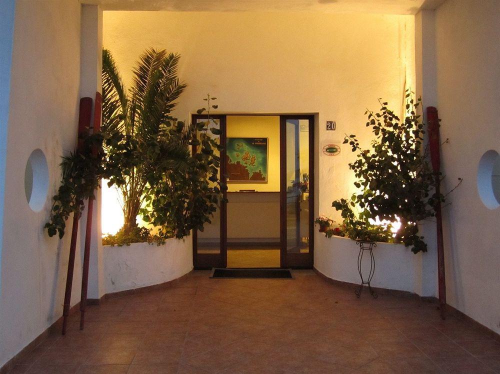 Hotel Il Gabbiano La Maddalena  Exteriér fotografie