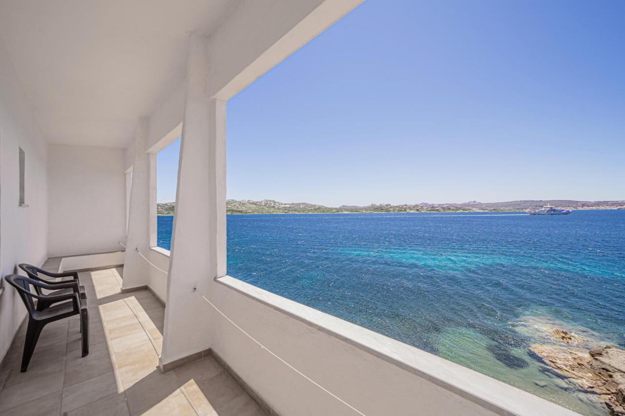 Hotel Il Gabbiano La Maddalena  Exteriér fotografie