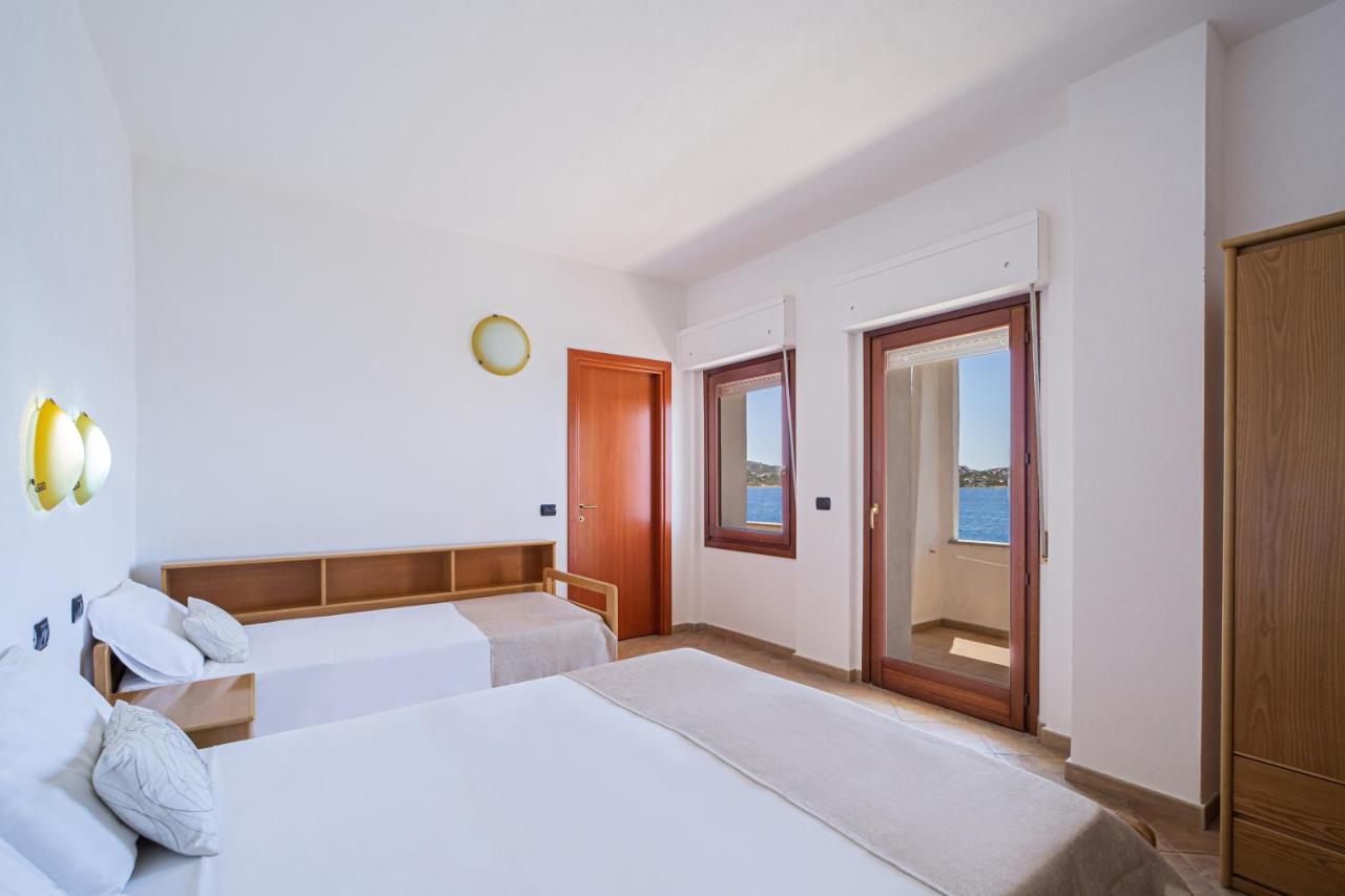 Hotel Il Gabbiano La Maddalena  Exteriér fotografie