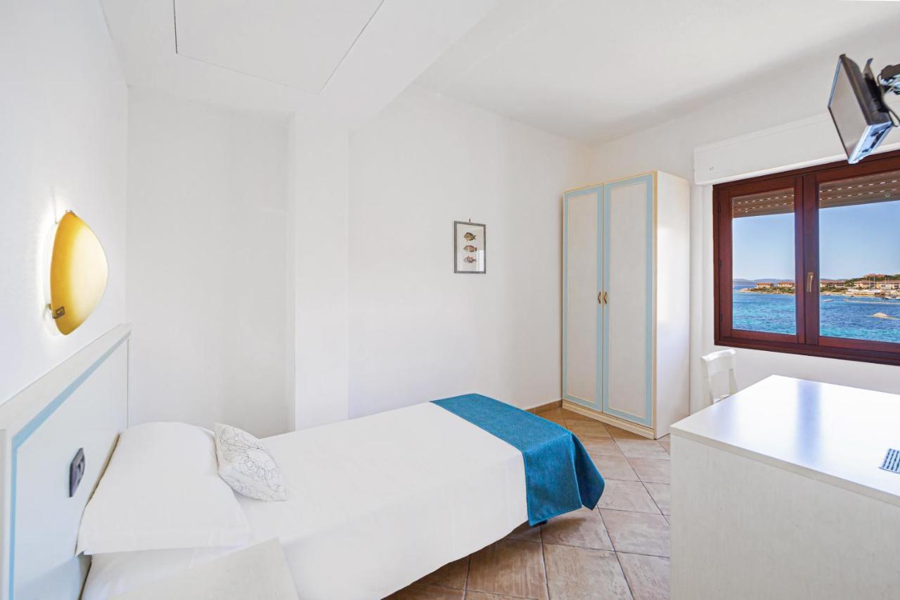 Hotel Il Gabbiano La Maddalena  Exteriér fotografie
