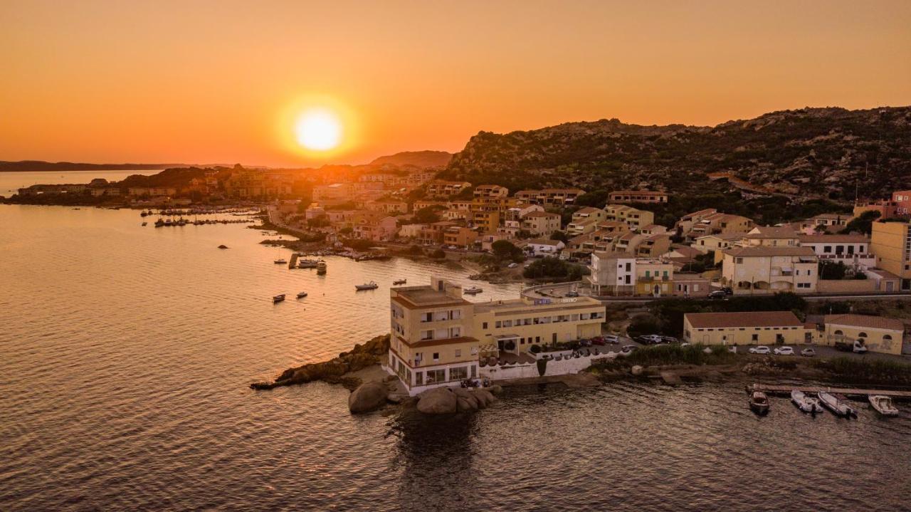 Hotel Il Gabbiano La Maddalena  Exteriér fotografie